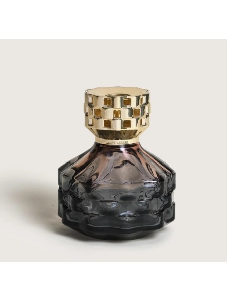 maison-bergre-paris-1898-black-bolero-lamp.jpg